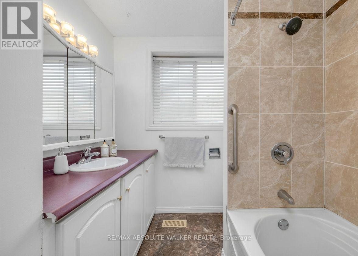 412 Montreal Road, Ottawa, Ontario  K1K 0V4 - Photo 16 - X13413590