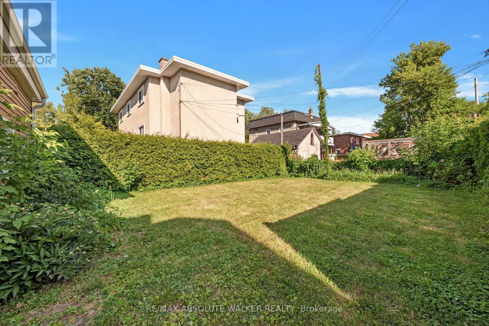 412 Montreal Road, Ottawa, Ontario  K1K 0V4 - Photo 20 - X13413590