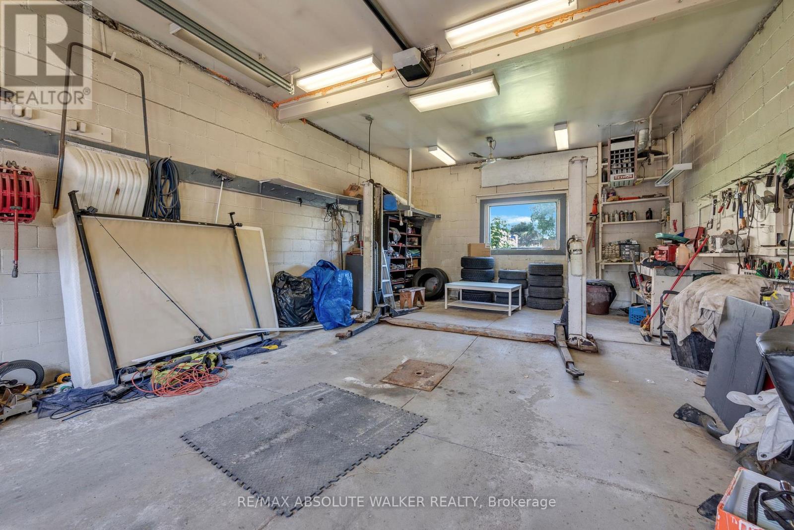 412 Montreal Road, Ottawa, Ontario  K1K 0V4 - Photo 22 - X13413590