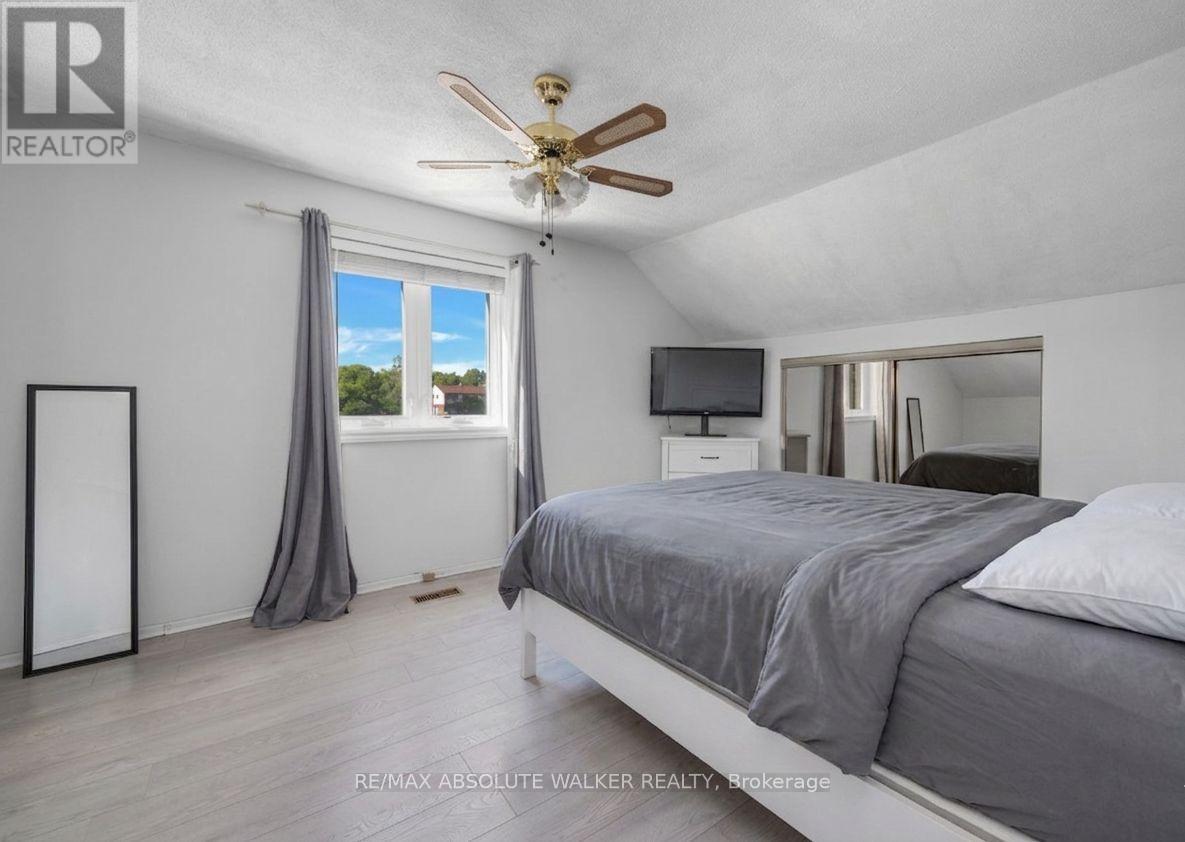 412 Montreal Road, Ottawa, Ontario  K1K 0V4 - Photo 11 - X13413592