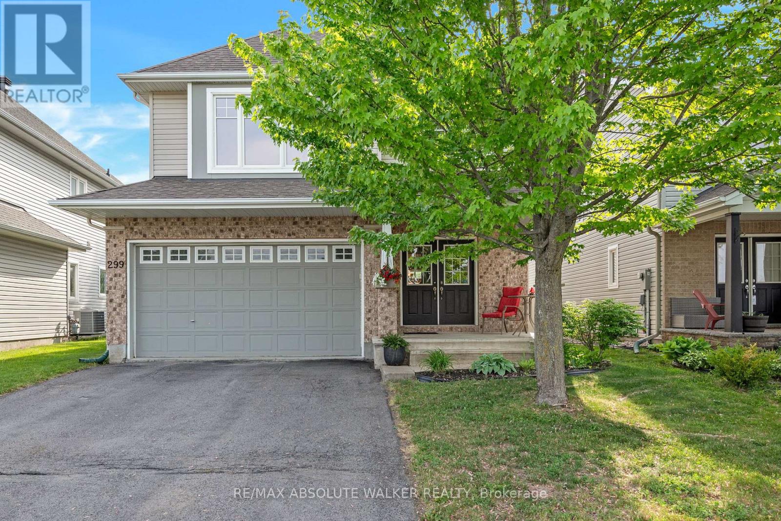 299 Bradwell Way, Ottawa, Ontario  K1T 0G6 - Photo 1 - X13413988