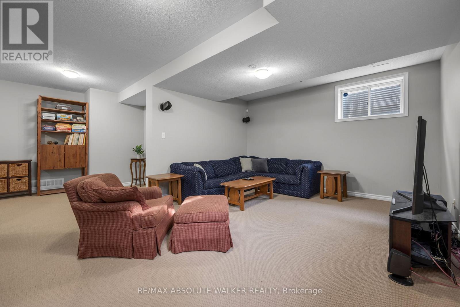 299 Bradwell Way, Ottawa, Ontario  K1T 0G6 - Photo 33 - X13413988