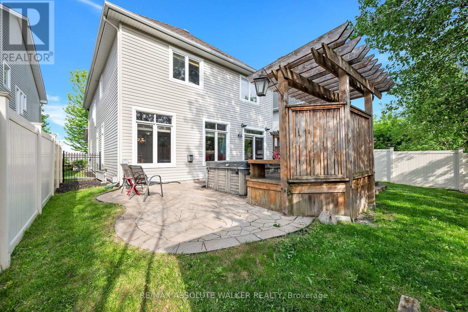 299 Bradwell Way, Ottawa, Ontario  K1T 0G6 - Photo 37 - X13413988