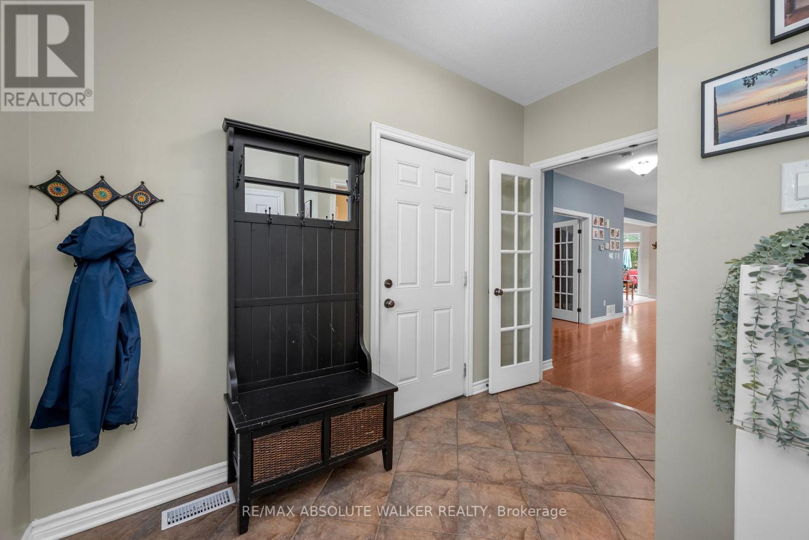 299 Bradwell Way, Ottawa, Ontario  K1T 0G6 - Photo 4 - X13413988