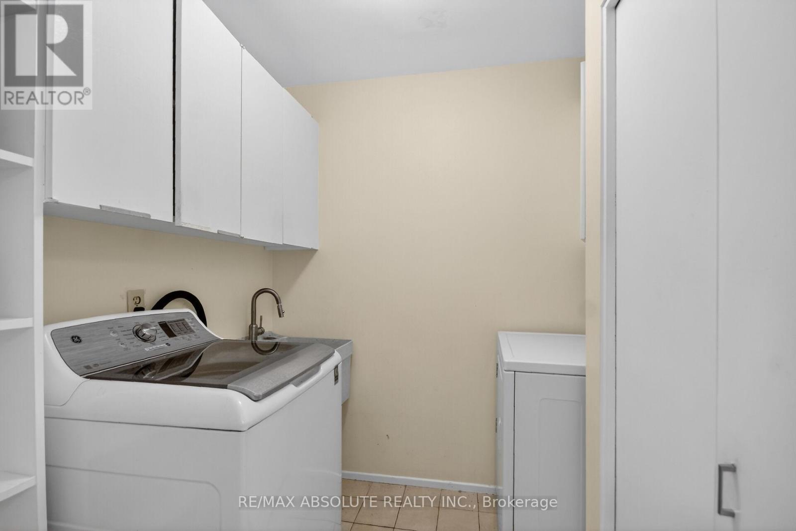 1953 Mulberry Crescent, Ottawa, Ontario  K1J 8J8 - Photo 28 - X13414070