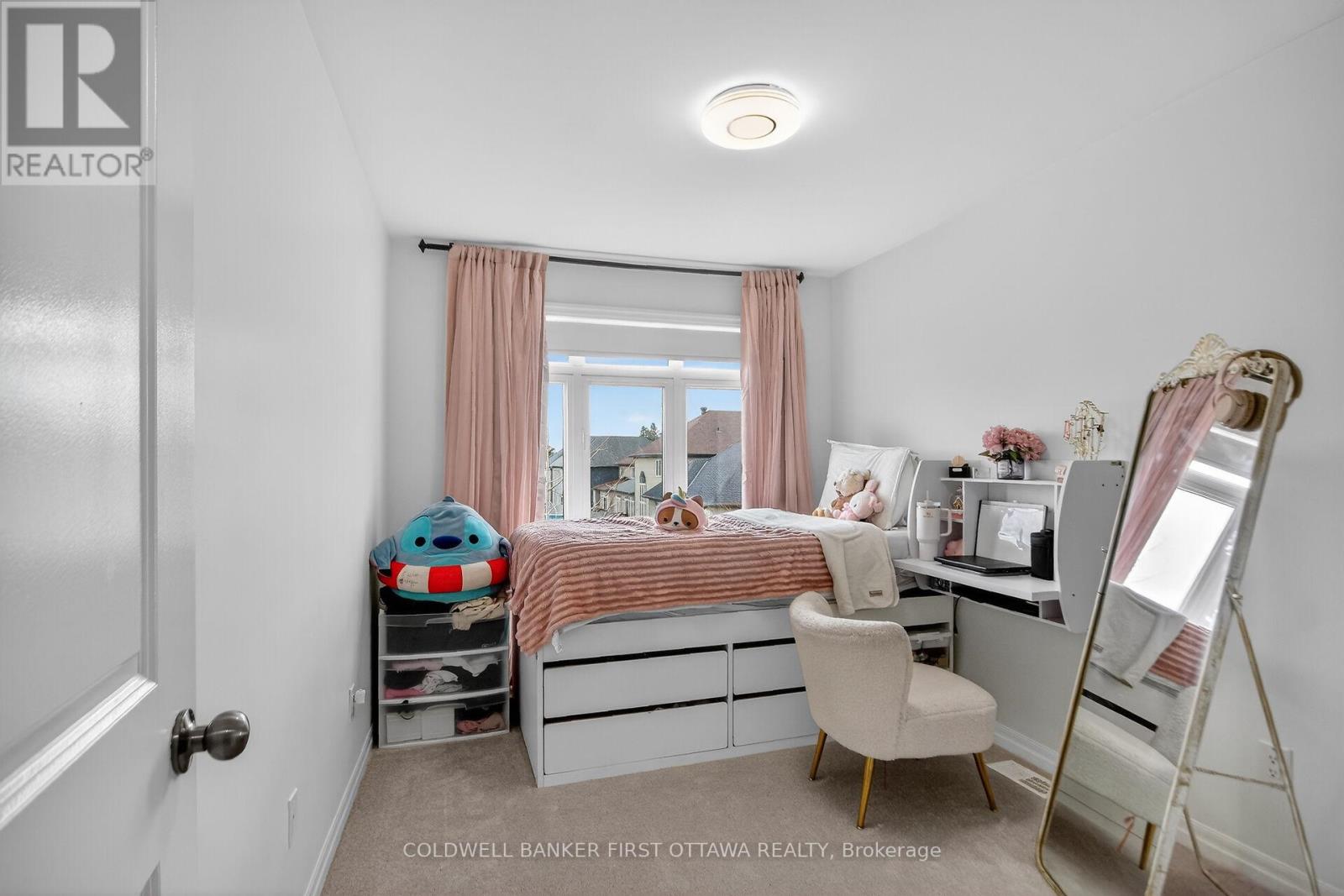 906 Littlerock Street, Ottawa, Ontario  K1T 0N2 - Photo 28 - X13414208
