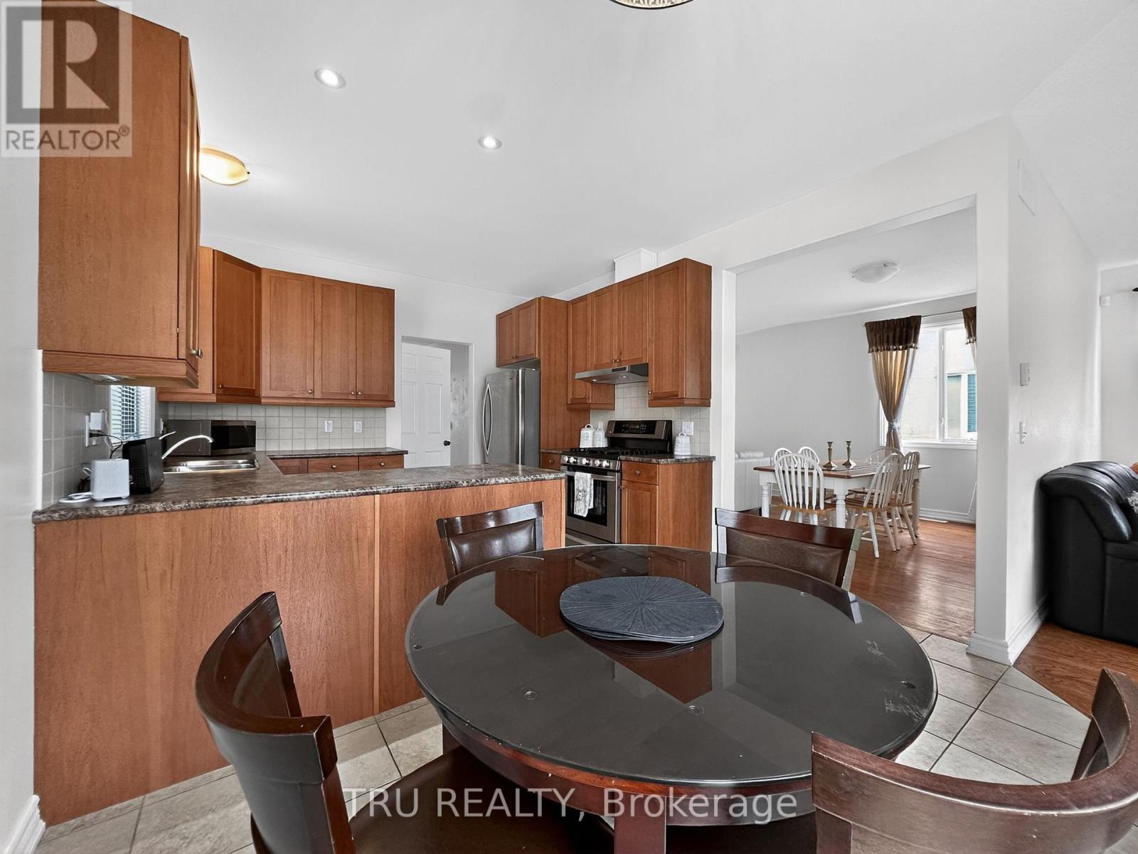 200 Celtic Ridge Crescent, Ottawa, Ontario  K2W 0C1 - Photo 17 - X13414392