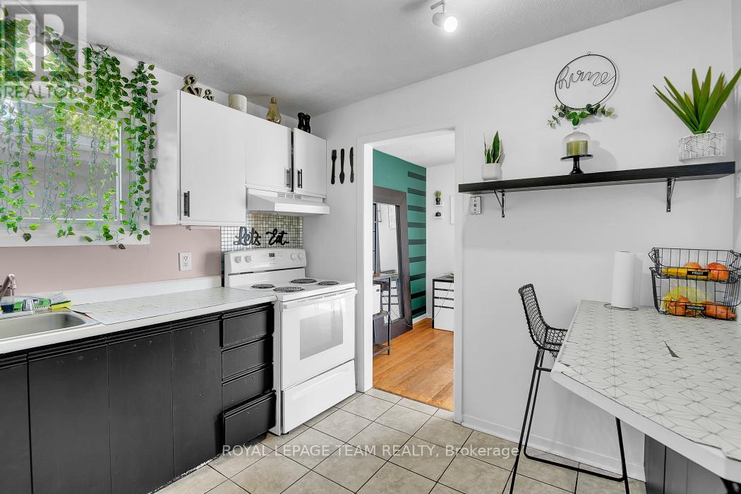 2383 Walkley Road, Ottawa, Ontario  K1G 3H1 - Photo 10 - X13414448