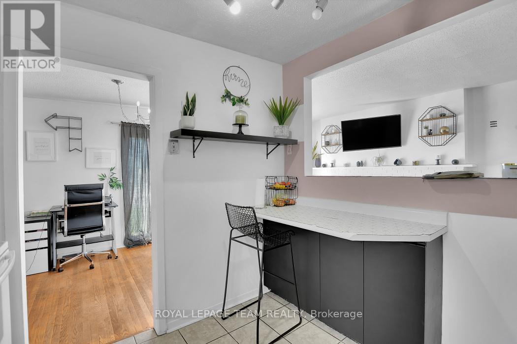 2383 Walkley Road, Ottawa, Ontario  K1G 3H1 - Photo 9 - X13414448