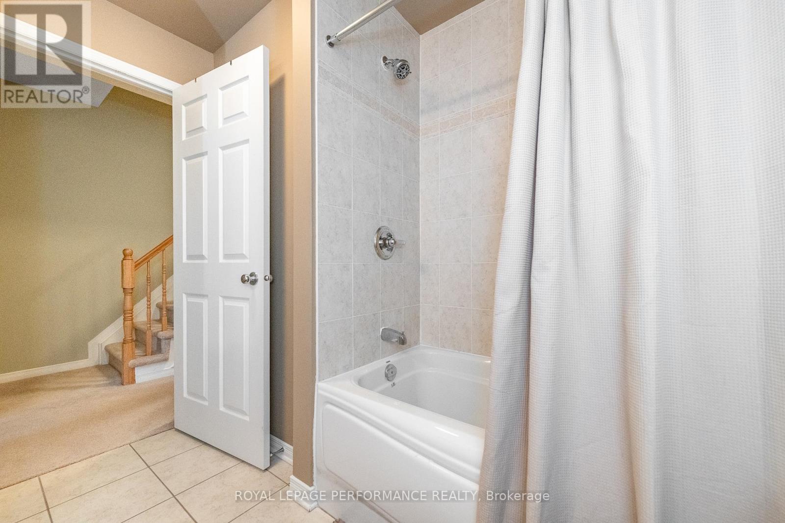 111 Steele Park Private, Ottawa, Ontario  K1J 0J2 - Photo 23 - X13414468