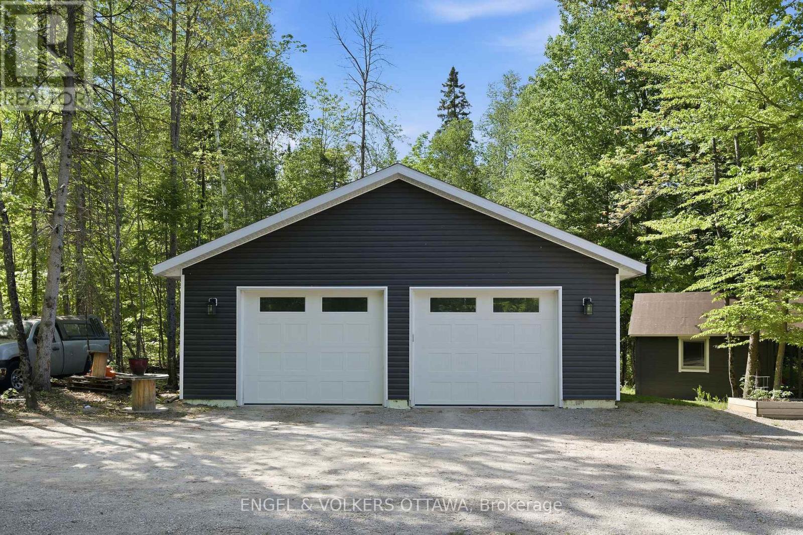 106 Whites Beach Trail, Whitewater Region, Ontario  K0J 2L0 - Photo 35 - X13414564