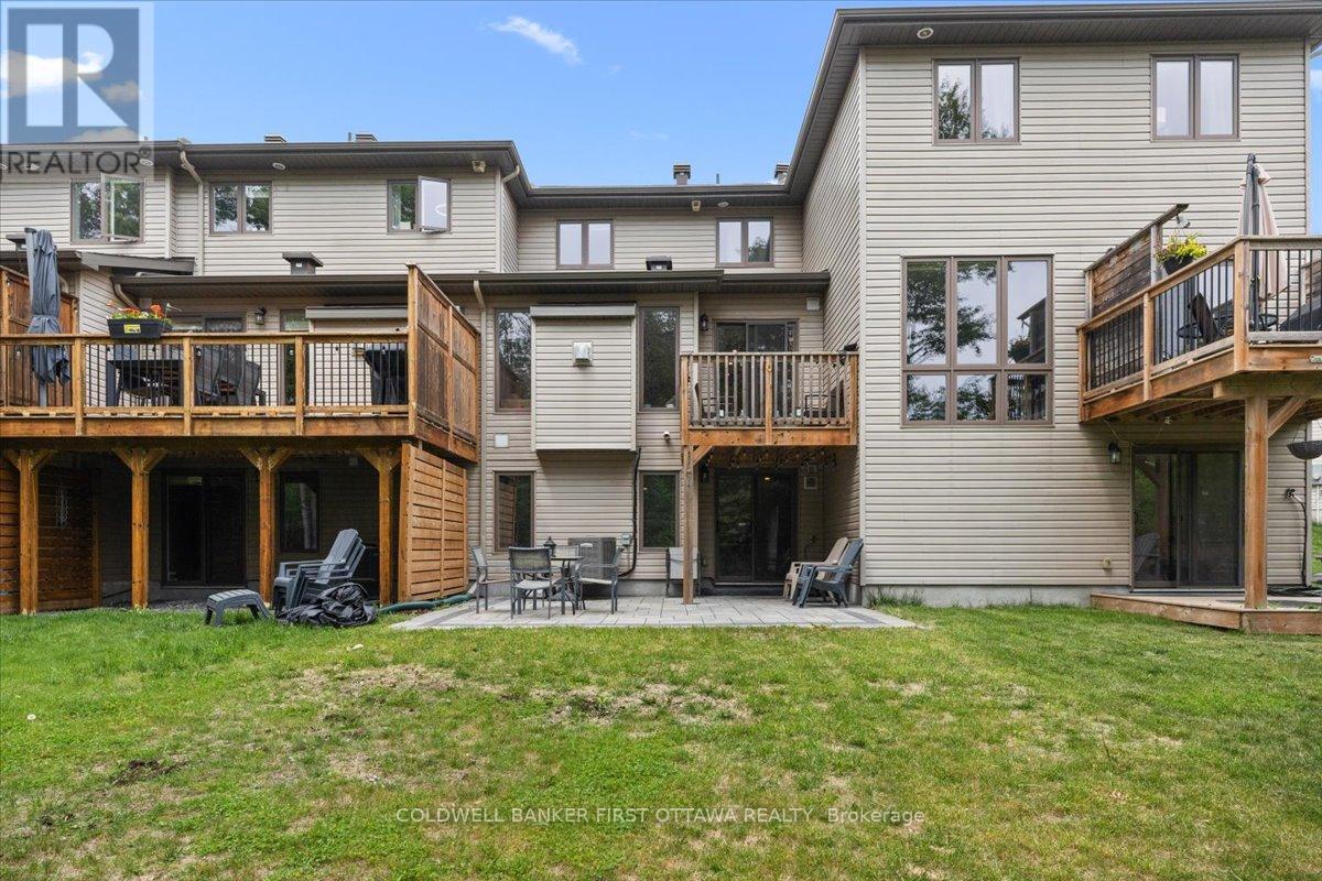 52 Porter Street, Ottawa, Ontario  K2S 2L9 - Photo 2 - X13414604