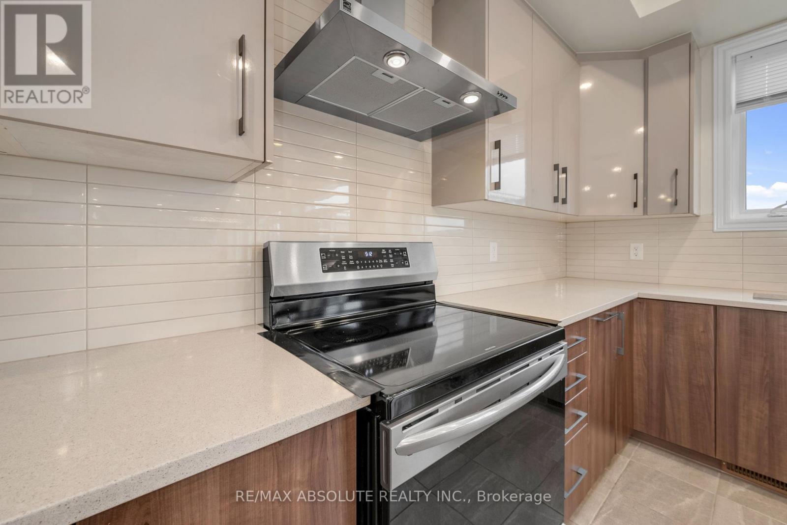 706 Parade Drive, Ottawa, Ontario  K2S 0Z4 - Photo 15 - X13414732