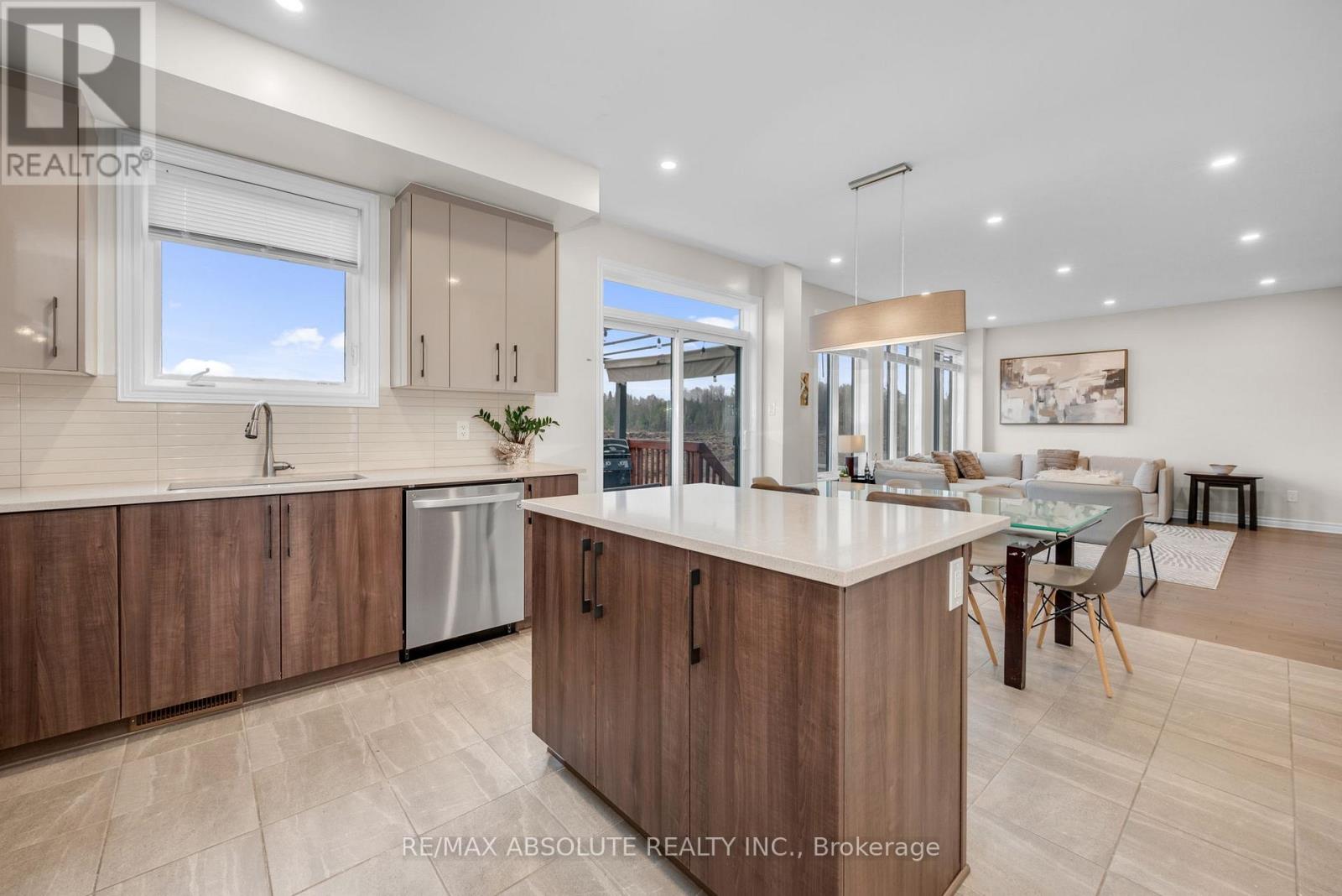 706 Parade Drive, Ottawa, Ontario  K2S 0Z4 - Photo 16 - X13414732
