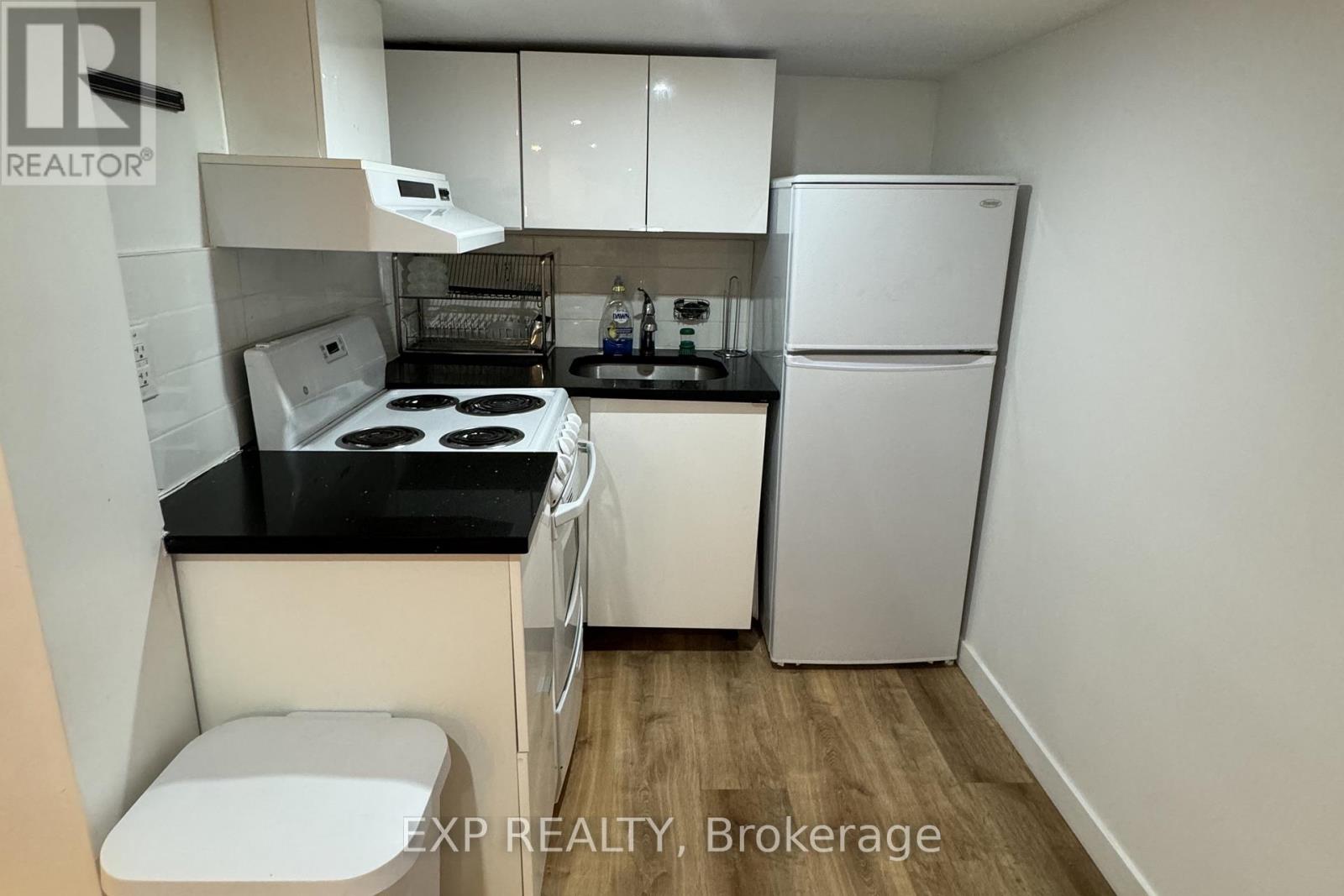 323 Montfort Street, Ottawa, Ontario  K1L 5N5 - Photo 18 - X13414842