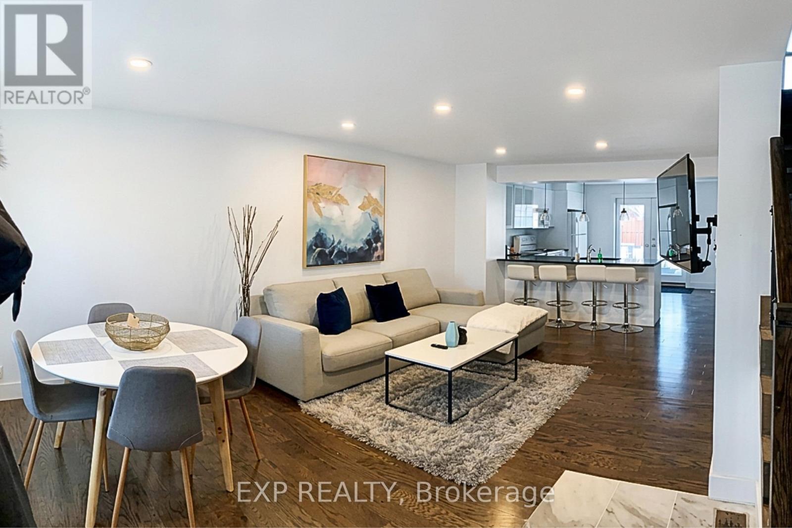 323 Montfort Street, Ottawa, Ontario  K1L 5N5 - Photo 3 - X13414842