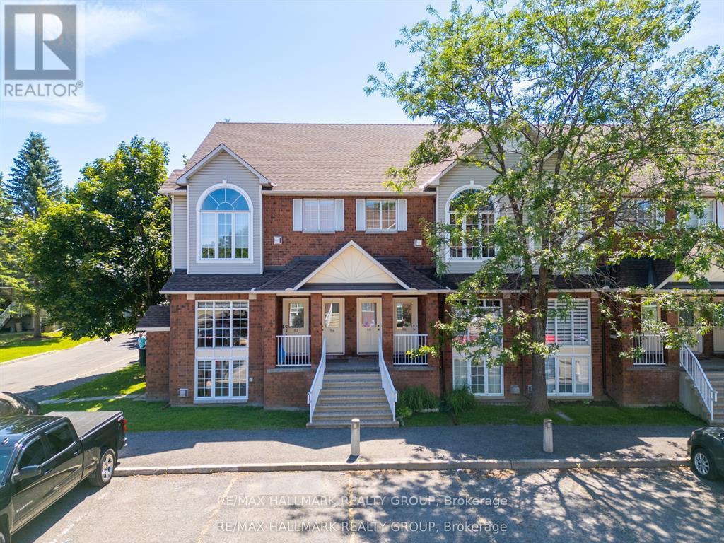 82 Briston Private, Ottawa, Ontario  K1G 5P6 - Photo 2 - X13414938