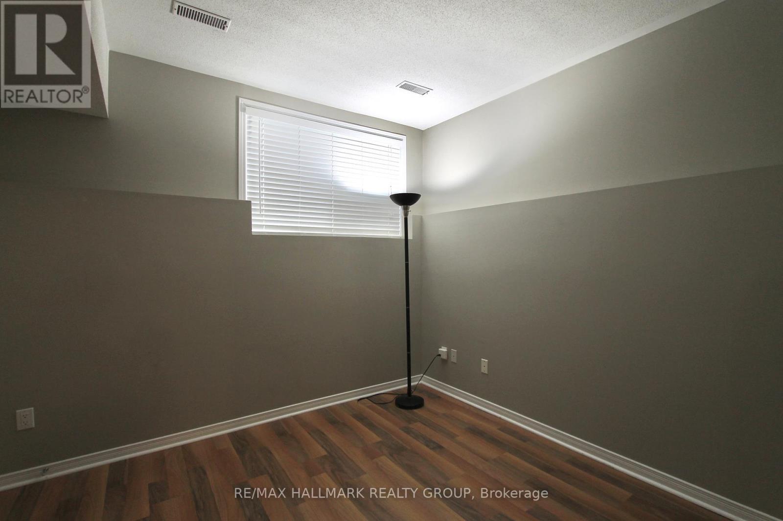 1063 Redtail Private, Ottawa, Ontario  K1J 0B1 - Photo 16 - X13414968
