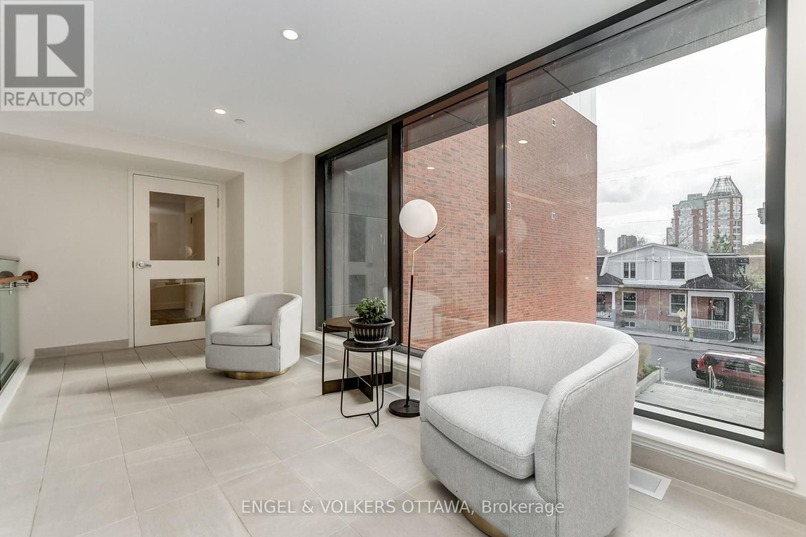 105 - 280 Crichton Street, Ottawa, Ontario  K1M 1W4 - Photo 4 - X13415038