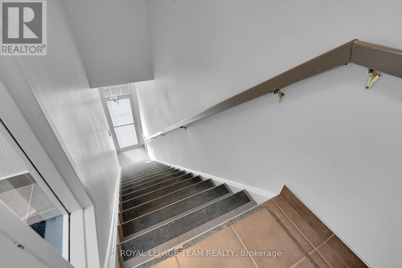 901 Somerset Street, Ottawa, Ontario  K1R 6R9 - Photo 10 - X13415068