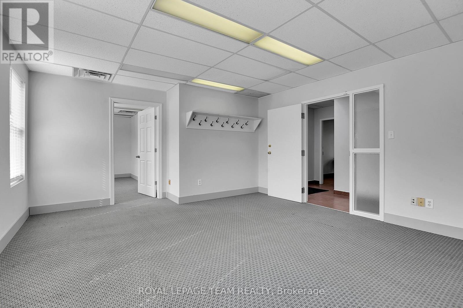 901 Somerset Street, Ottawa, Ontario  K1R 6R9 - Photo 17 - X13415068
