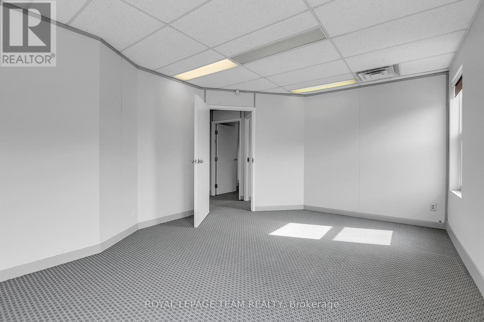 901 Somerset Street, Ottawa, Ontario  K1R 6R9 - Photo 26 - X13415068