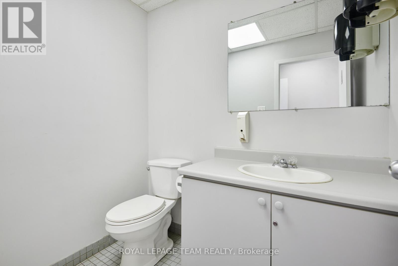 901 Somerset Street, Ottawa, Ontario  K1R 6R9 - Photo 33 - X13415068