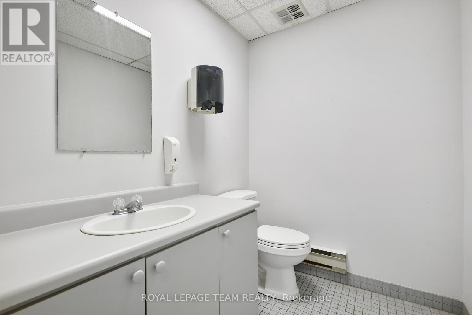 901 Somerset Street, Ottawa, Ontario  K1R 6R9 - Photo 34 - X13415068