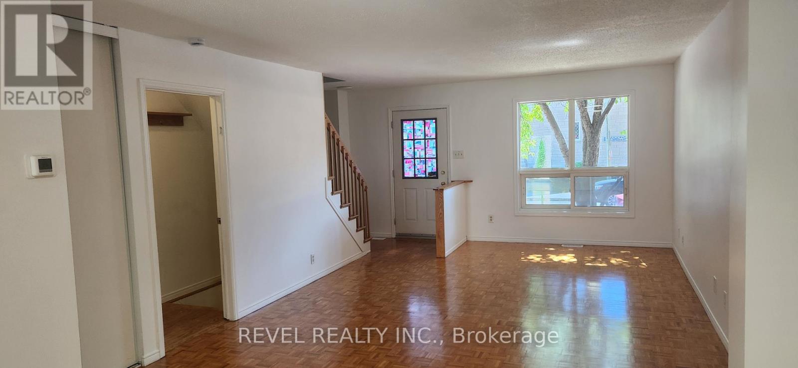 469 Parkdale Avenue, Ottawa, Ontario  K1Y 1H5 - Photo 3 - X13415234