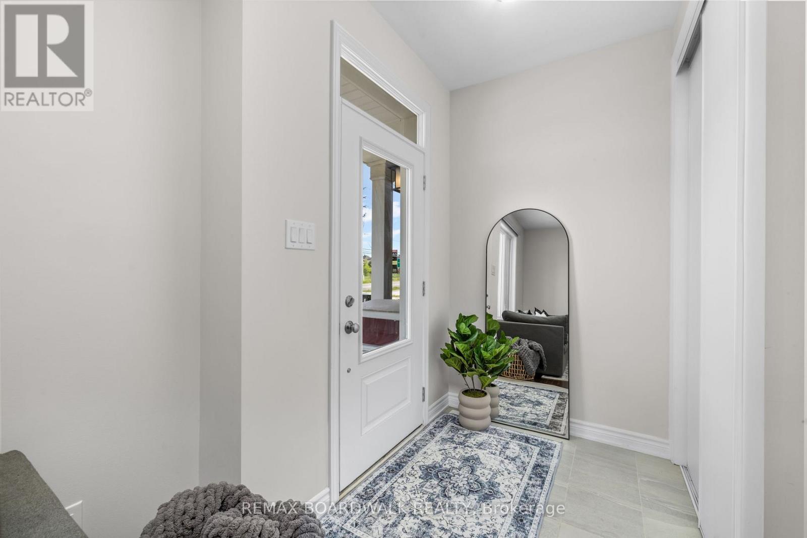 6331 Perth Street, Ottawa, Ontario  K0A 2Z0 - Photo 2 - X13415434