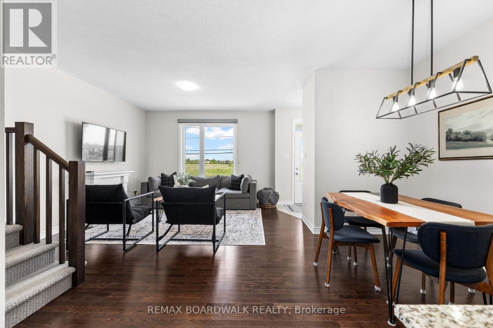 6331 Perth Street, Ottawa, Ontario  K0A 2Z0 - Photo 3 - X13415434