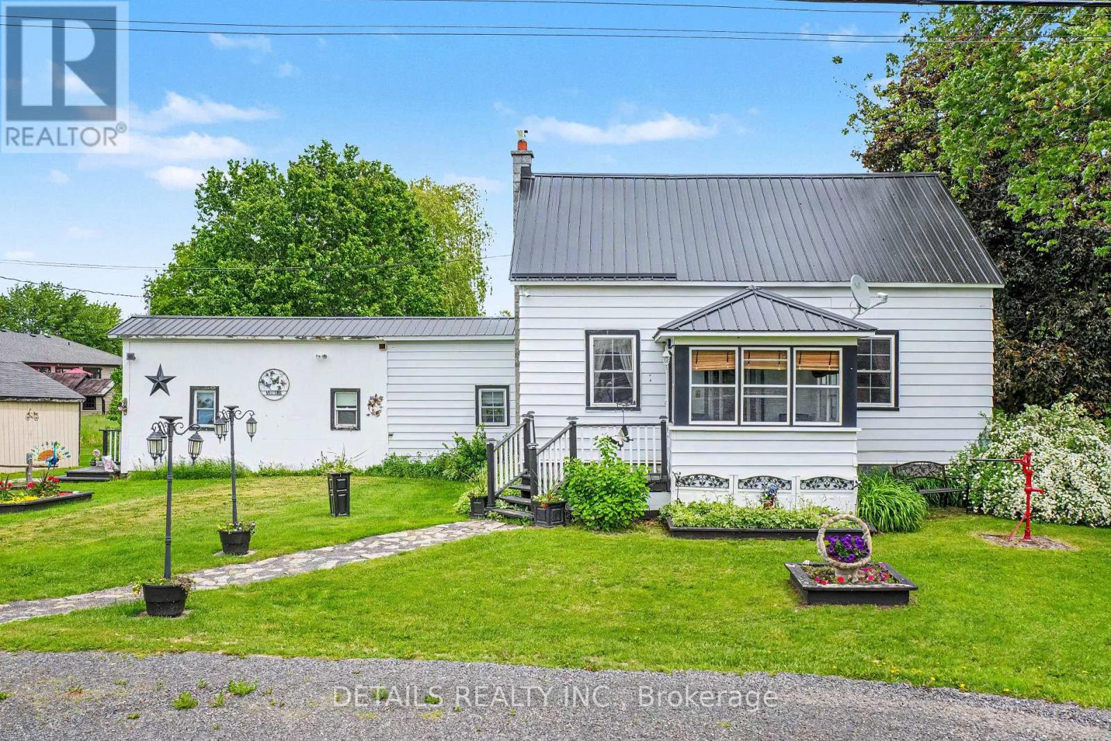 243 South Gower Drive, North Grenville, Ontario  K0G 1J0 - Photo 2 - X13415694