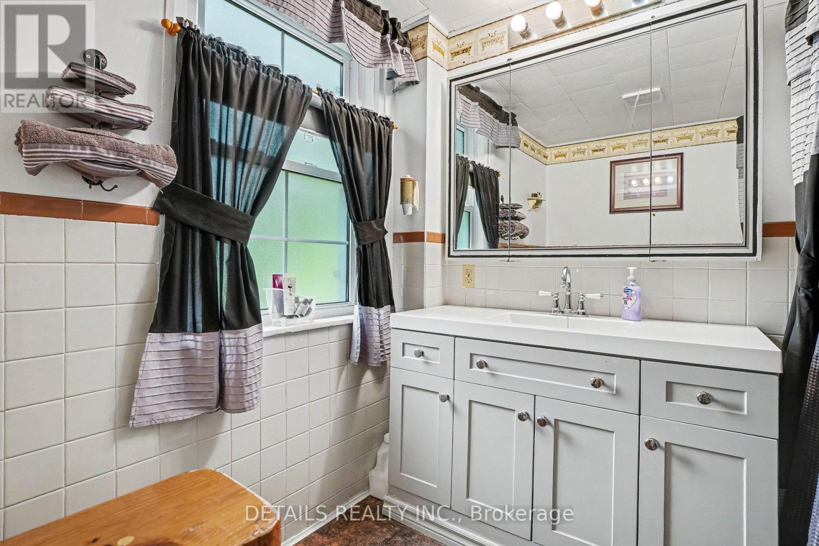243 South Gower Drive, North Grenville, Ontario  K0G 1J0 - Photo 20 - X13415694