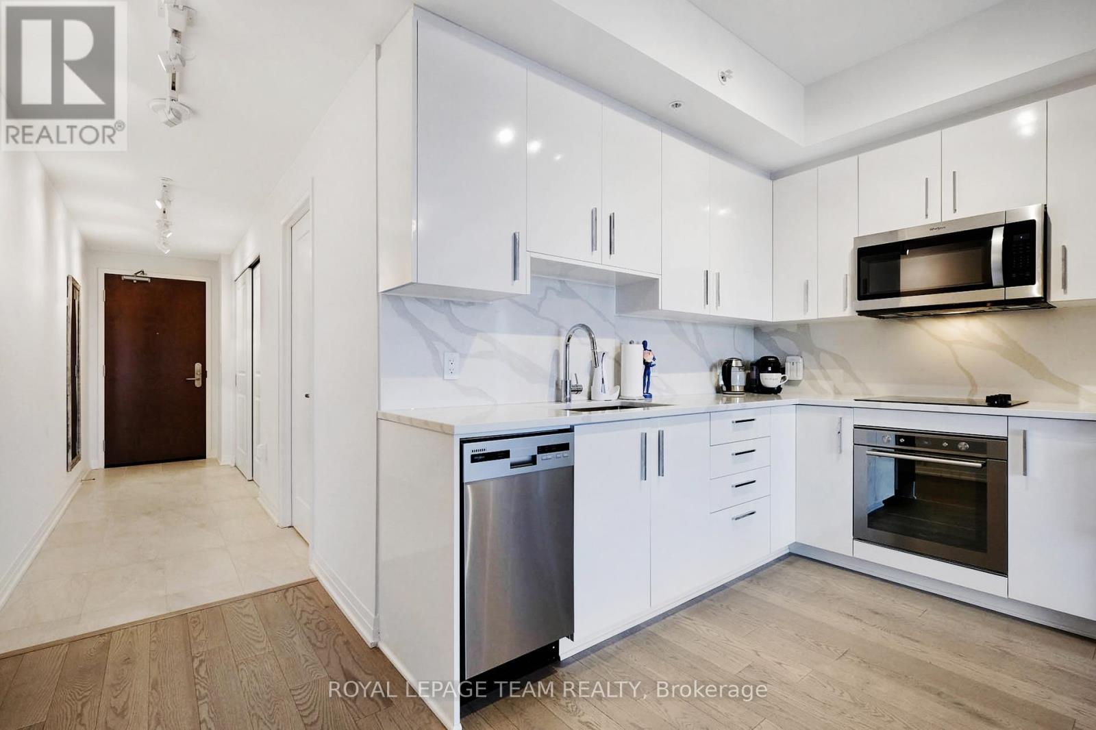 1508 - 805 Carling Avenue, Ottawa, Ontario  K1S 5W9 - Photo 8 - X13415752