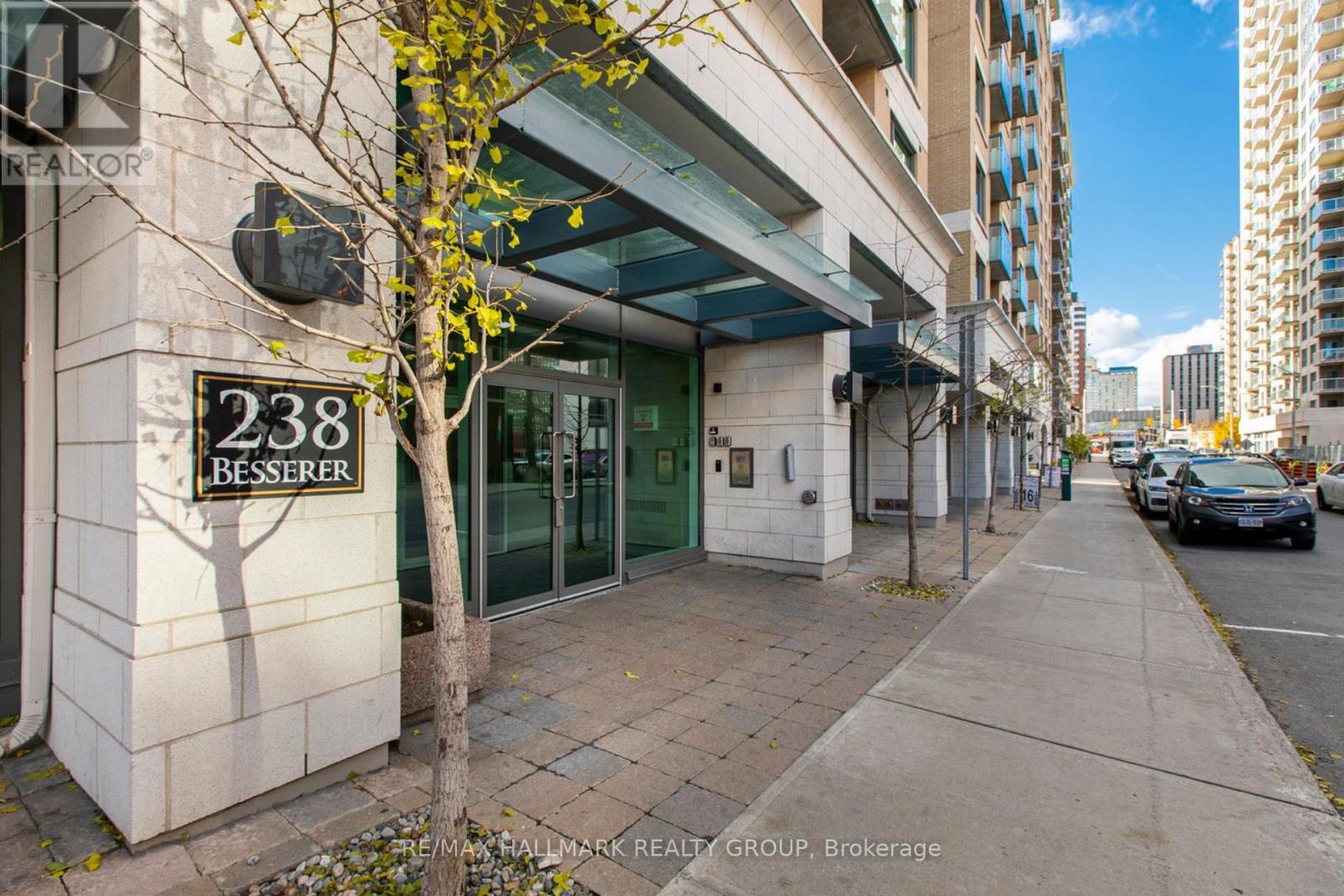 807 - 238 Besserer Street, Ottawa, Ontario  K1N 6B1 - Photo 1 - X13416014