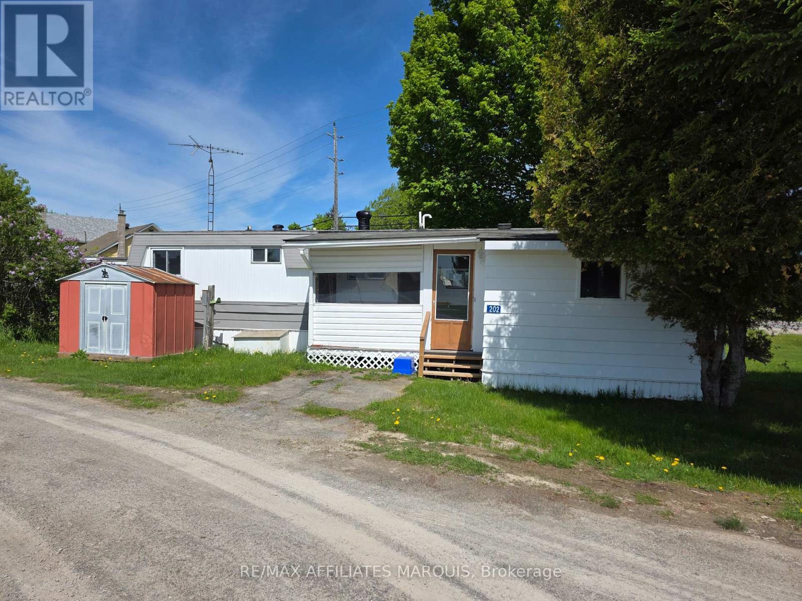 202 Jack Street, Smiths Falls, Ontario  K7A 4S4 - Photo 2 - X13416036