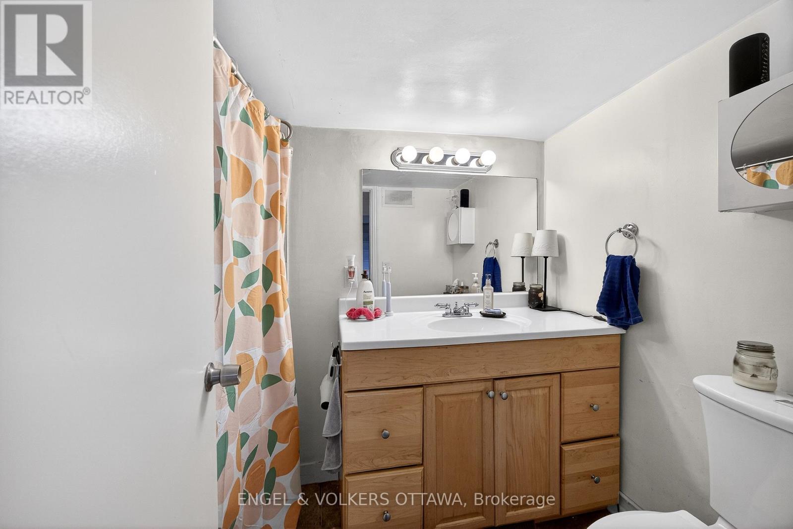251 Arlington Avenue, Ottawa, Ontario  K1R 5T1 - Photo 30 - X13416062