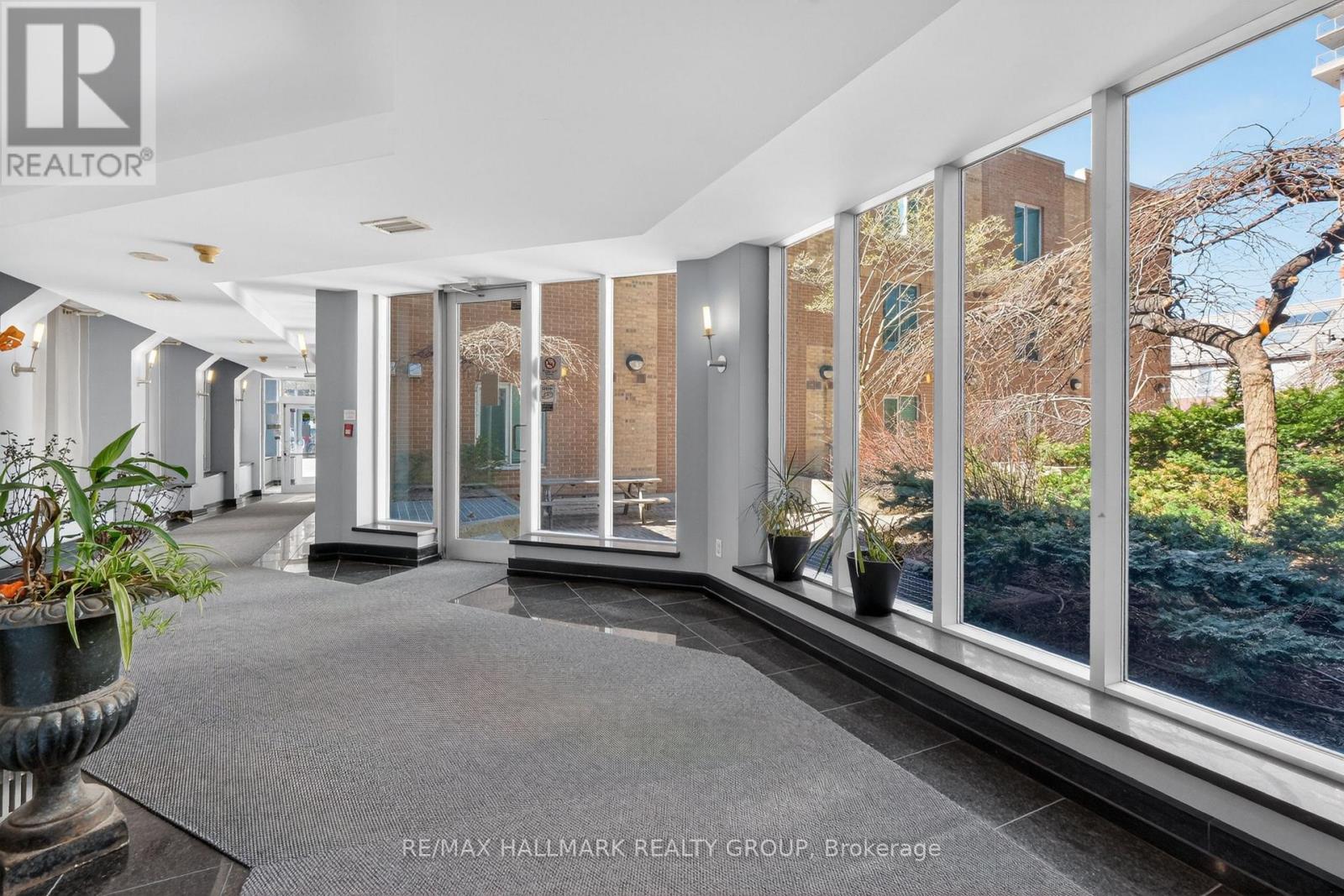 Ph01 - 134 York Street, Ottawa, Ontario  K1N 1K8 - Photo 2 - X13416078