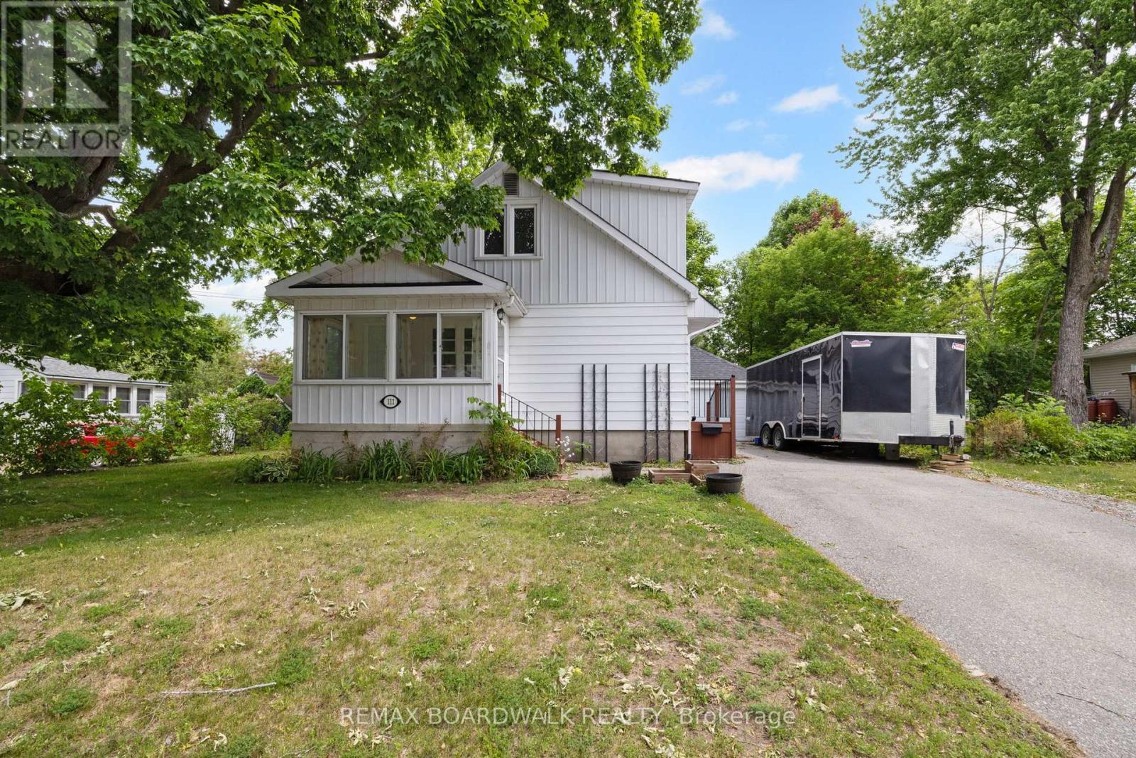 111 Beckwith Street E, Perth, Ontario  K7H 1C8 - Photo 2 - X13416108