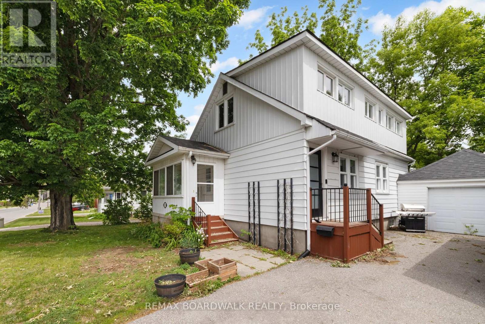 111 Beckwith Street E, Perth, Ontario  K7H 1C8 - Photo 3 - X13416108