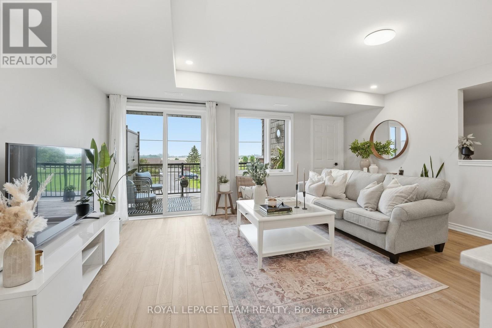 718 Lapland Private, Ottawa, Ontario  K2V 0S4 - Photo 11 - X13416180