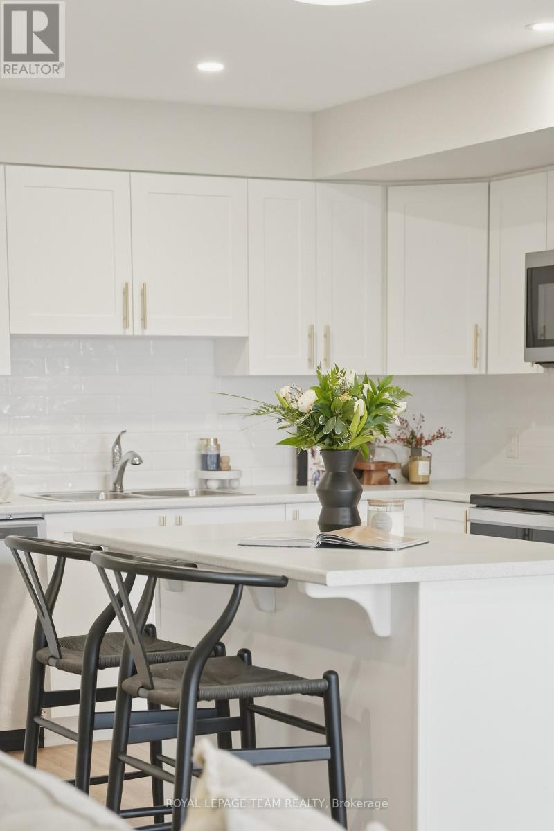 718 Lapland Private, Ottawa, Ontario  K2V 0S4 - Photo 18 - X13416180