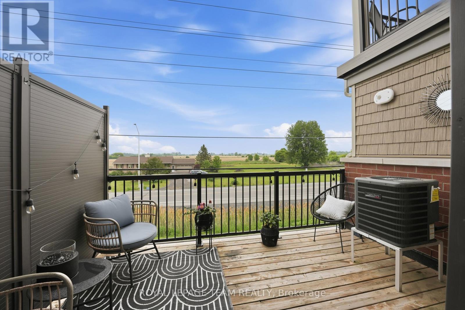 718 Lapland Private, Ottawa, Ontario  K2V 0S4 - Photo 8 - X13416180