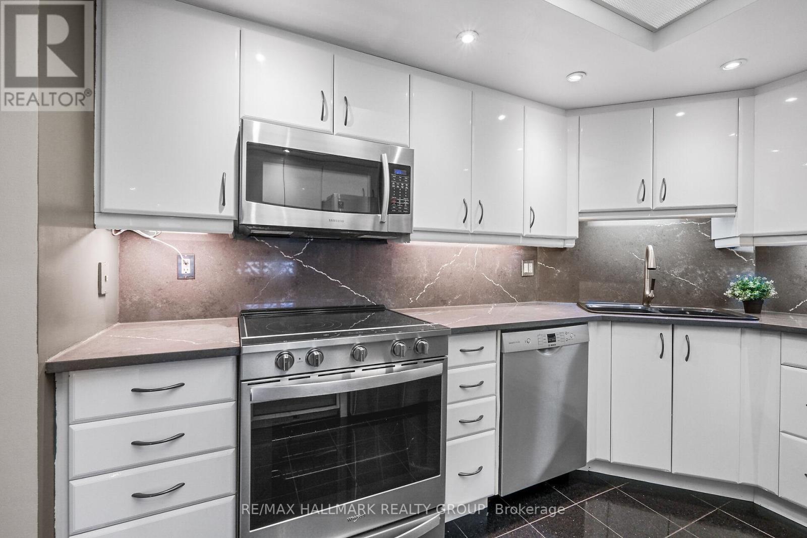 1404 - 160 George Street, Ottawa, Ontario  K1N 9M2 - Photo 16 - X13416218