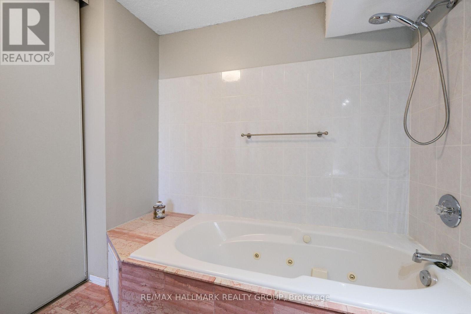 1404 - 160 George Street, Ottawa, Ontario  K1N 9M2 - Photo 46 - X13416218