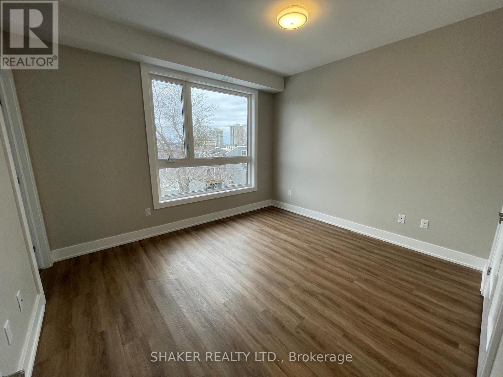 3 - 304 Elmgrove Avenue, Ottawa, Ontario  K1Z 6V1 - Photo 7 - X13416388