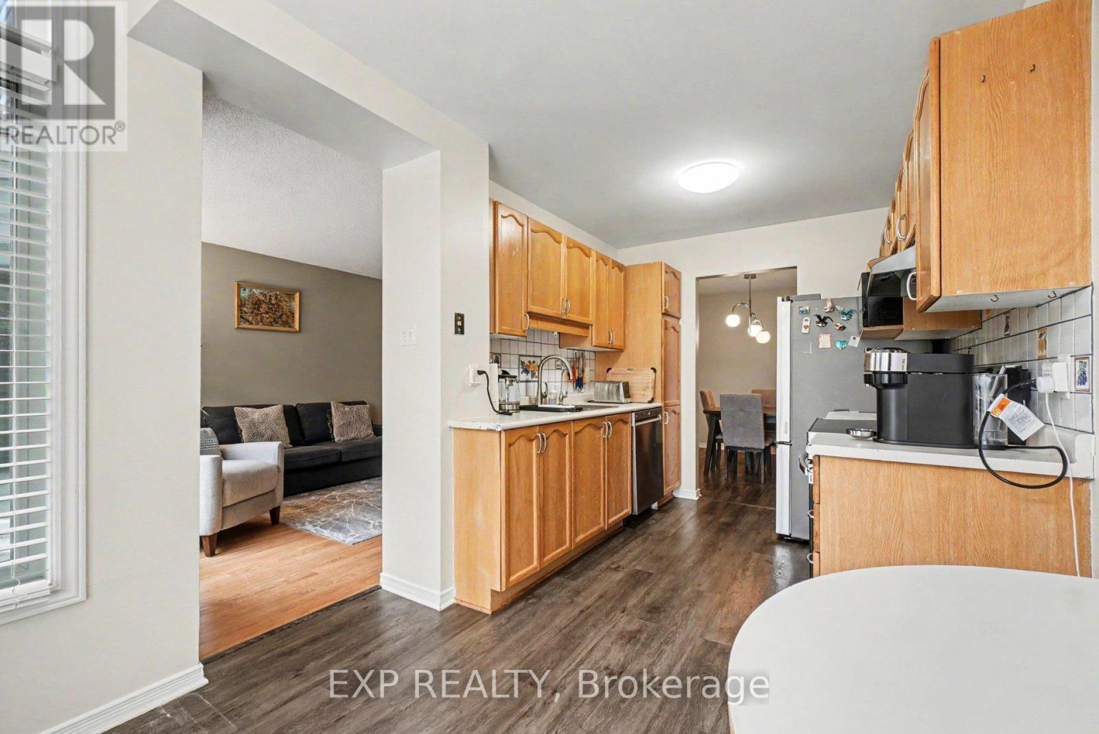11 Longshire Circle, Ottawa, Ontario  K2J 4K7 - Photo 10 - X13416684