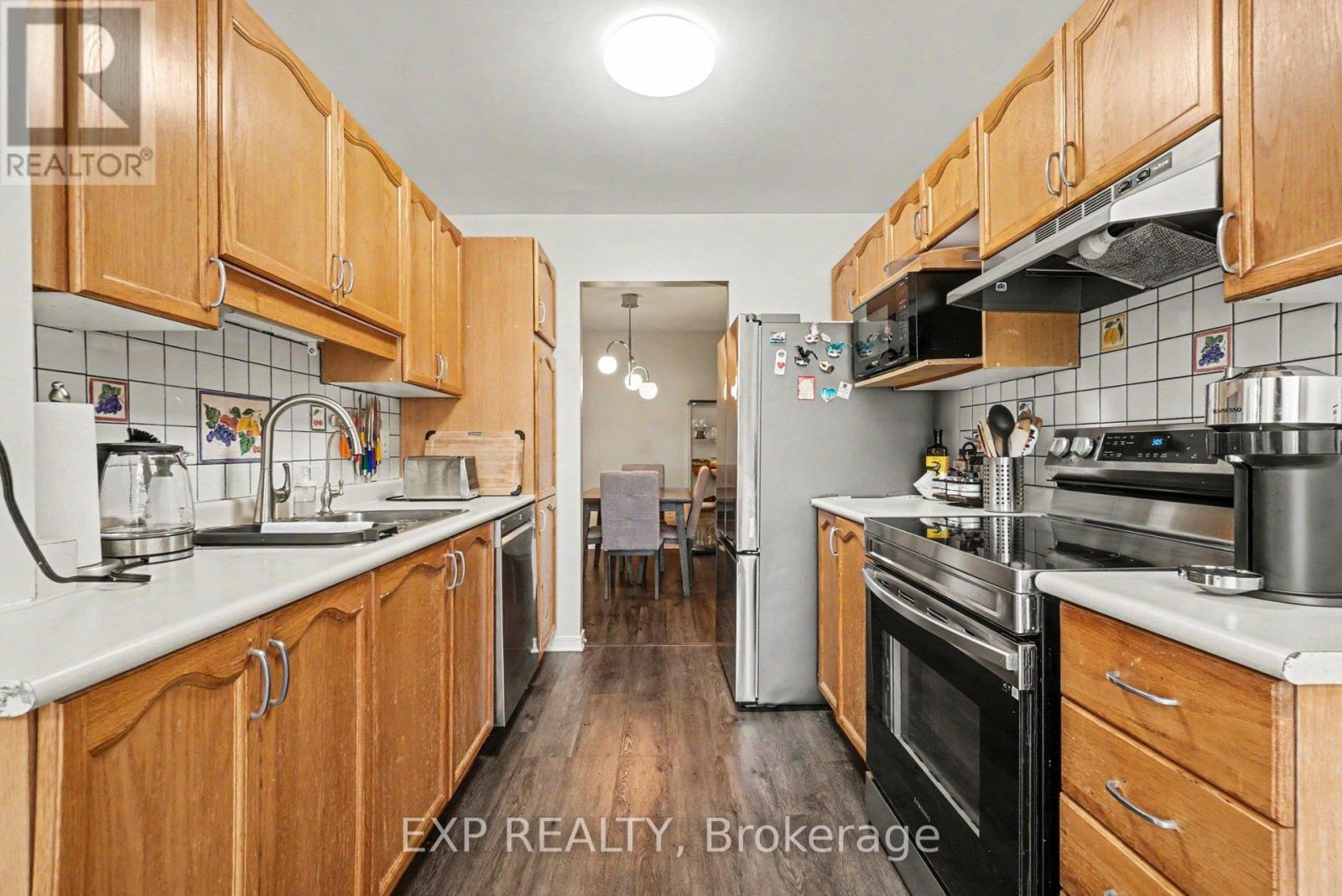11 Longshire Circle, Ottawa, Ontario  K2J 4K7 - Photo 9 - X13416684