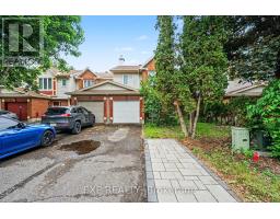 11 LONGSHIRE CIRCLE, Ottawa, Ontario