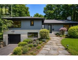 1 AMBERLY PLACE, Ottawa, Ontario